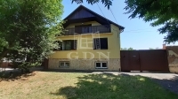 Debrecen Casa Familiala 4