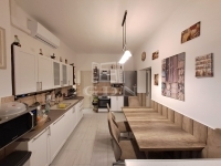 Biatorbágy 家庭别墅 7