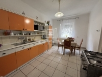 Ács Casa Familiala 33