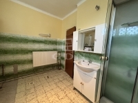 Győr Flat (brick) 35