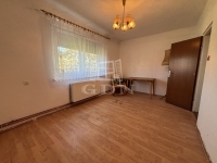 Győr Flat (brick) 23