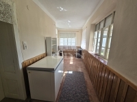 Madaras 家庭别墅 8