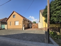 Vaskút Family House 0
