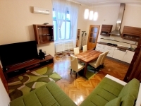 Eladó lakás (téglaépítésű) Budapest VI. kerület, 61m2