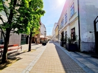 închiriere locuinta Miskolc, 525m2