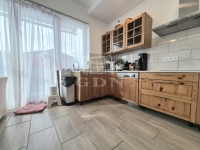 Mogyoród 家庭别墅 0