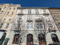Eladó lakás (téglaépítésű) Budapest V. kerület, 92m2