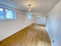 出卖 商业用 - 店铺 Vác, 50m2