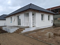 Vânzare duplex Pécel, 98m2