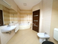 Kaposvár Wohnung (Ziegel) 9