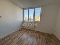 Tata Flat (brick) 4