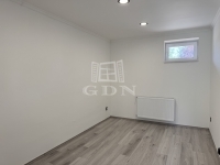 Mór Casa Familiala 12