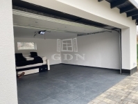 Mór Casa Familiala 18