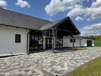 Mór Casa Familiala 0