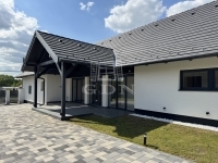 Mór Casa Familiala 27