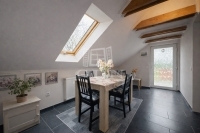 Úrhida 家庭别墅 16