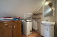 Úrhida 家庭别墅 19