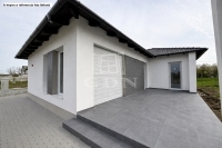 Продается частный дом Székesfehérvár, 101m2