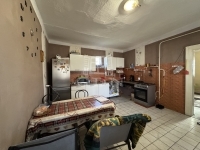 Zámoly 家庭别墅 8