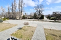 Lovasberény 办公室 21