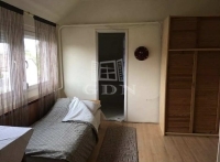 Hatvan 家庭别墅 8