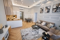 Eladó lakás (téglaépítésű) Budapest VII. kerület, 70m2