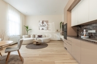 Eladó lakás (téglaépítésű) Budapest VII. kerület, 85m2