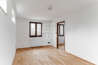 Káptalantóti Family House 42