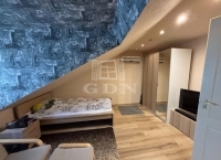 Mende Family House 8