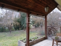 Zirc 家庭别墅 10