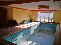 Szigetmonostor Family House 17