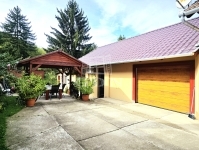 Bernecebaráti Einfamilienhaus 17