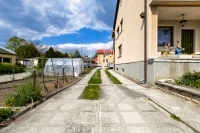 Pécel Family House 18