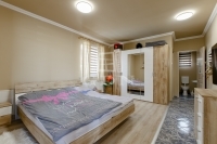 Pécel Family House 4