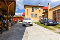 Pécel Family House 0