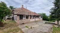 For sale family house Galgahévíz, 223m2