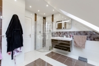 Hatvan Дом рядовой застройки 22