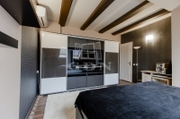 Hatvan Дом рядовой застройки 17