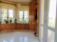 Mór Casa Familiala 15