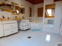 Mór Casa Familiala 13