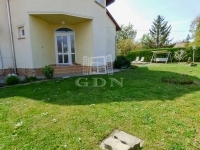 Mór Casa Familiala 23