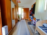 Fót Casa Familiala 18