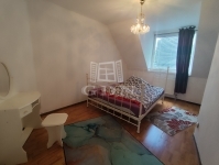 Budapest XVI. kerület Einfamilienhaus 16