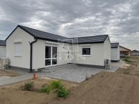 Helvécia Family House - 49.900.000 HUF