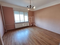 Felsőlajos Casa Familiala 0