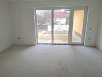 Szigetszentmárton Family House 10
