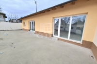 Szigetszentmárton Family House 2