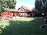 Szigetszentmárton Family House 4