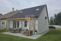 Tököl Semidetached house - 95.000.000 HUF