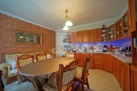 Gödöllő Casa Familiala 17